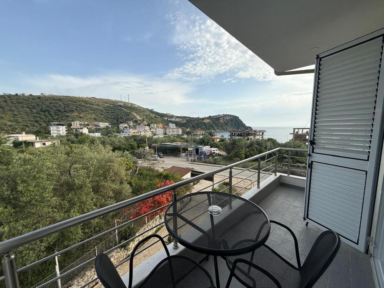 Hotel Stolis Химар Екстериор снимка