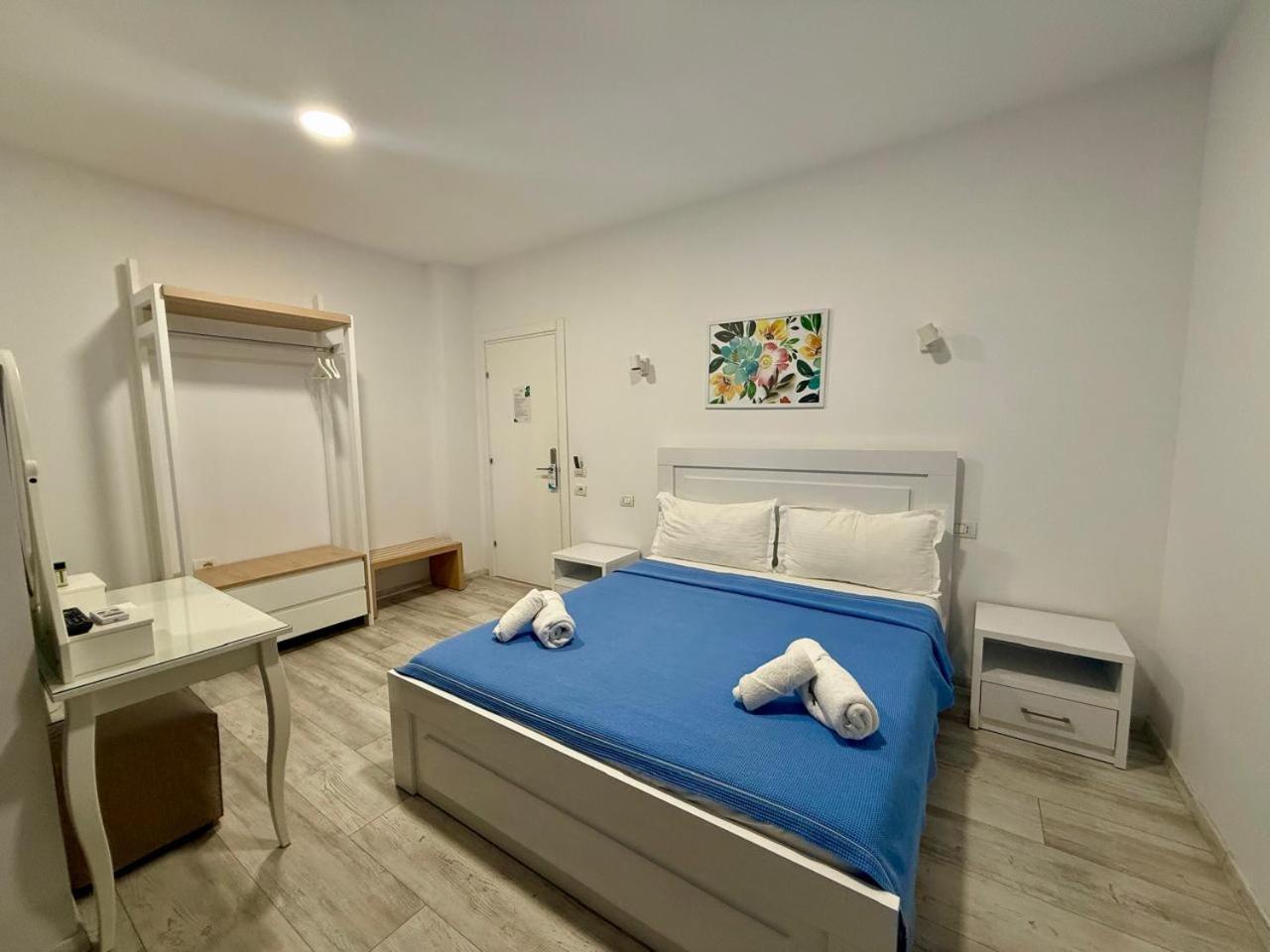 Hotel Stolis Химар Екстериор снимка